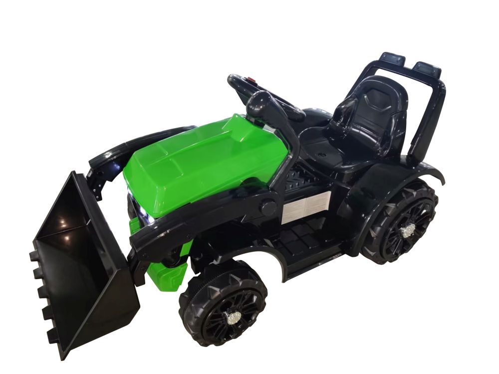 Dětský elektrický traktor s radlicí zelený