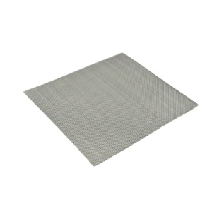 Výztužná síťovina pro svařování plastů 15x12 cm - pevná opravná podložka